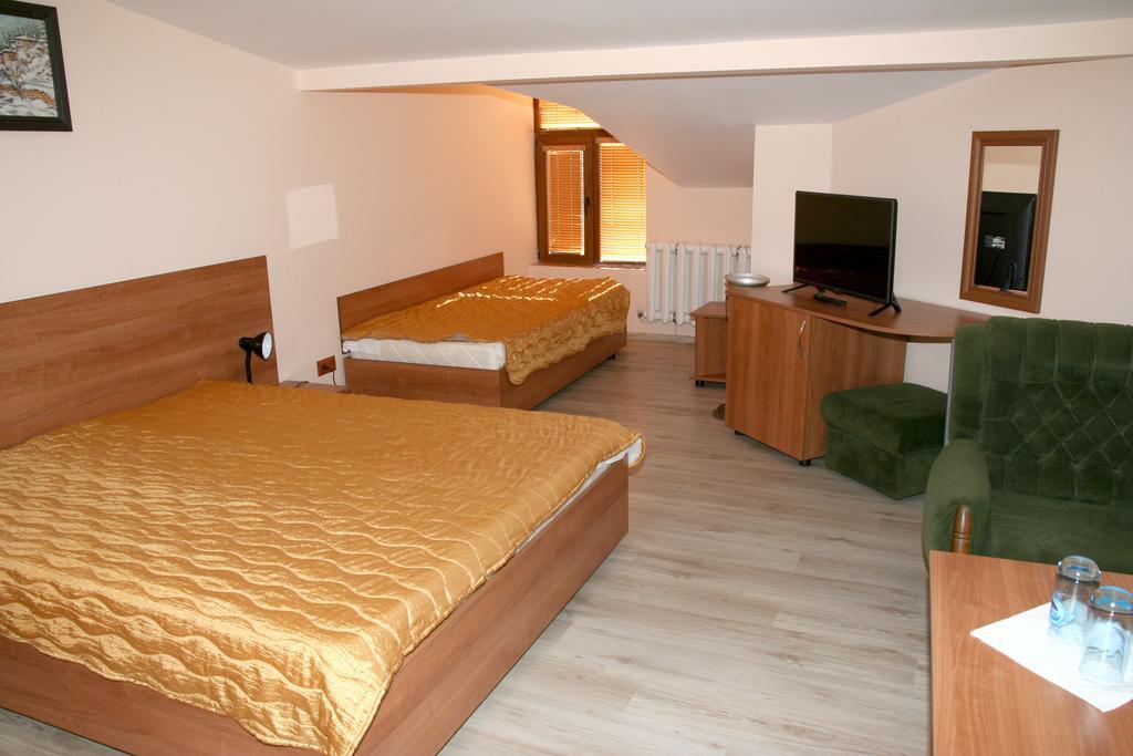 Interrum Hotel Razgrad Номер фото