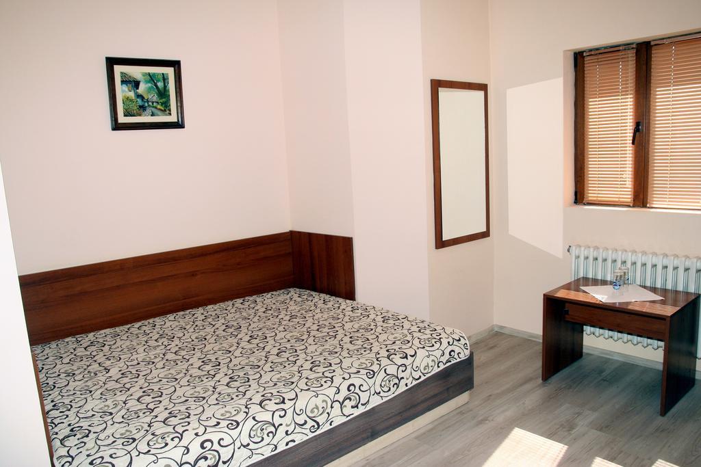 Interrum Hotel Razgrad Номер фото