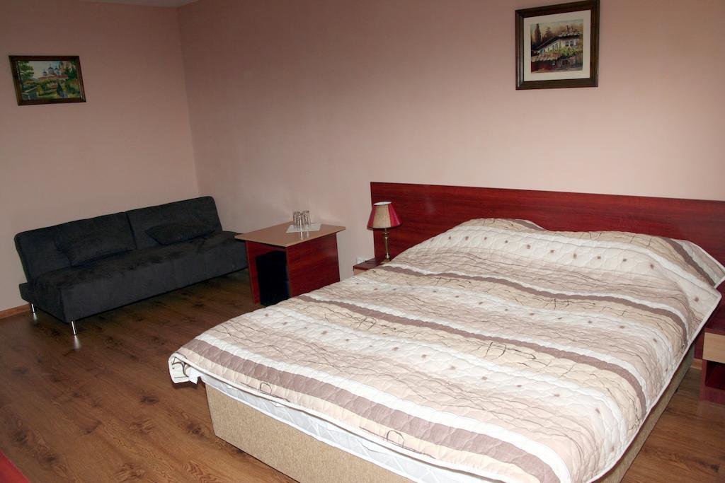 Interrum Hotel Razgrad Номер фото